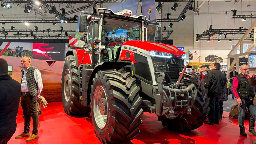 Massey-Ferguson-9S-web